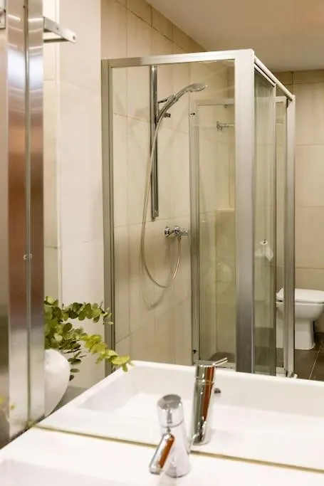 Atico Nuevo En Corazon De Malaga Apartman