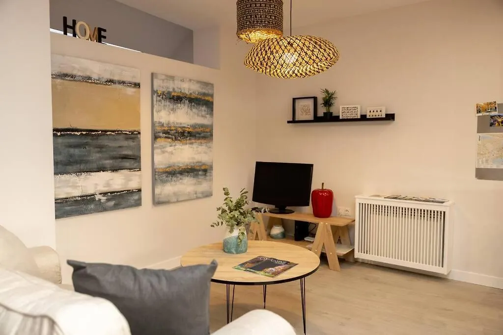 Atico Nuevo En Corazon De Malaga Apartman 0*,